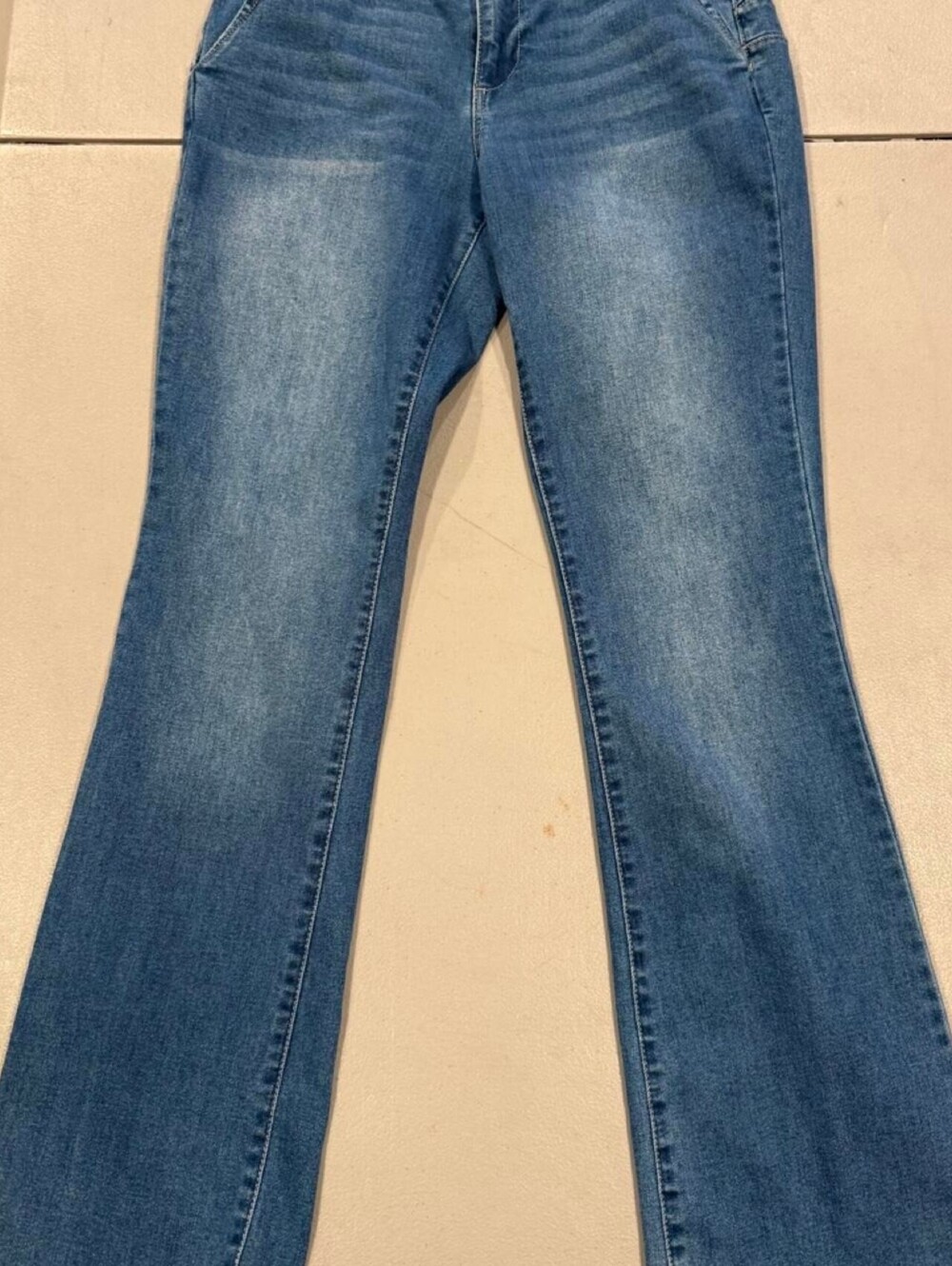 d. jeans New York Women's Flared Blue Jeans Size 2